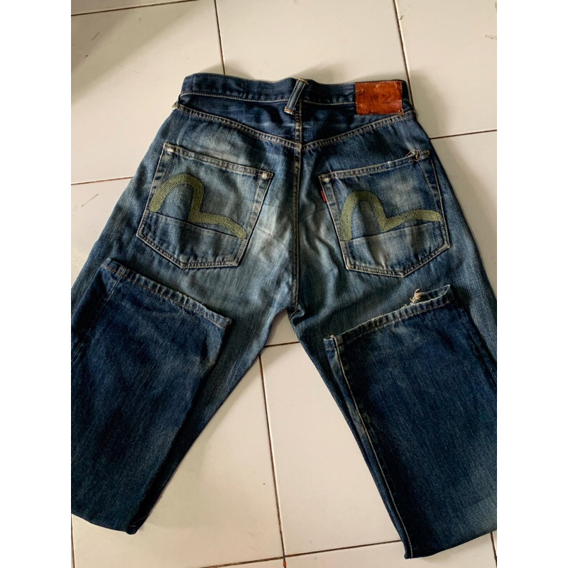Celana denim evisu