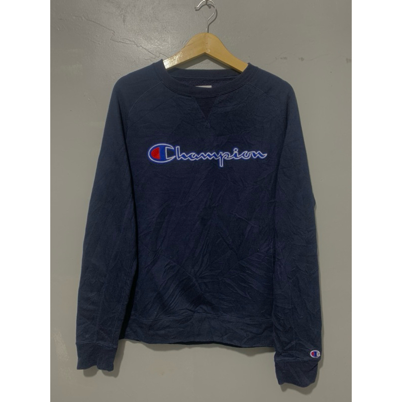 crewneck champion second