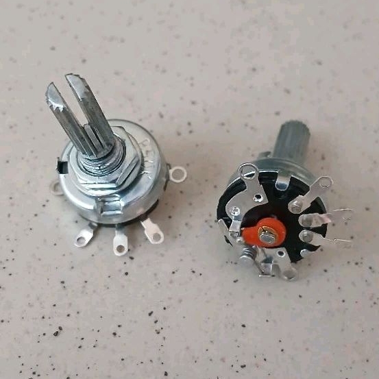 Potensio Radio On Off 5pin B50K