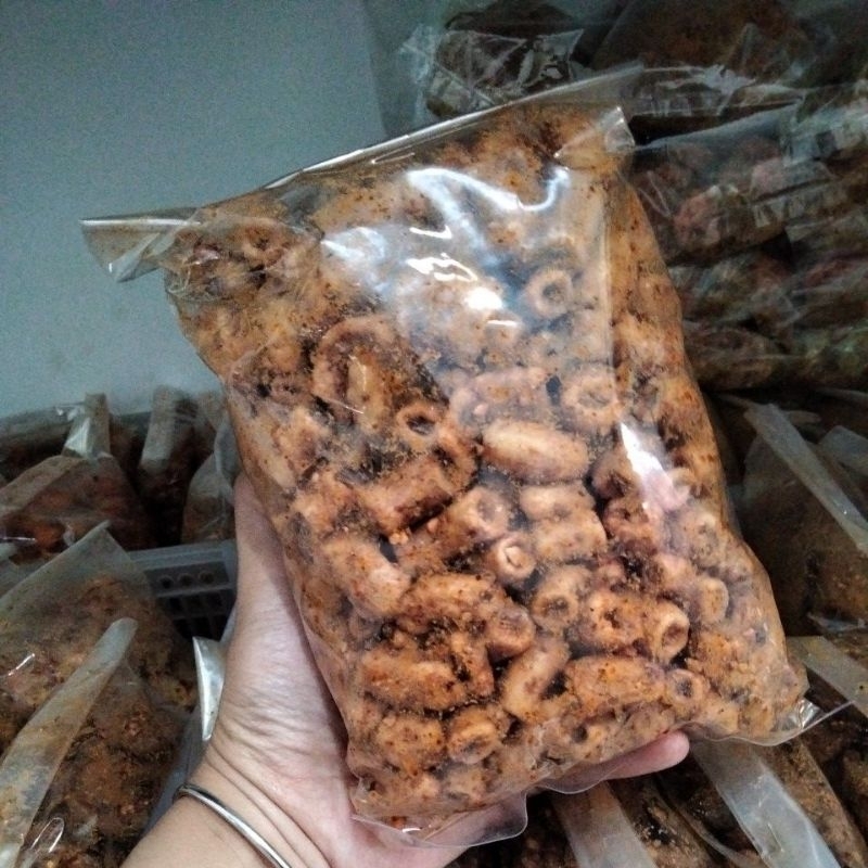 

MAKARONI BANTET BUMBU KACANG 250GR