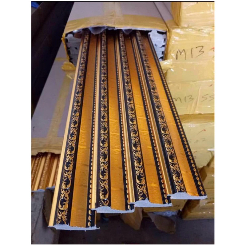 Lis figura plafon Pvc panjang 2m