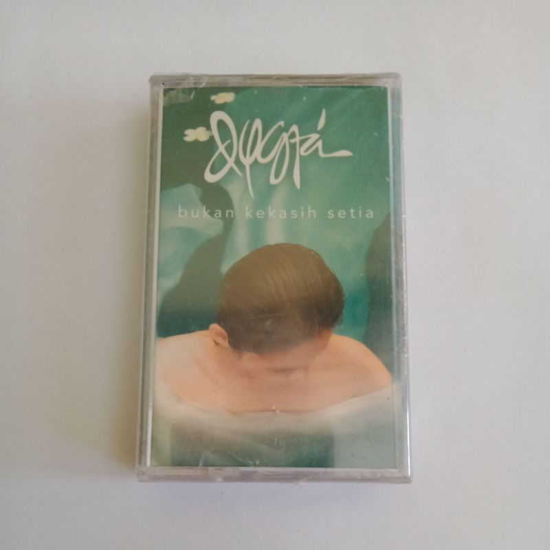 kaset dygta bukan kekasih setia