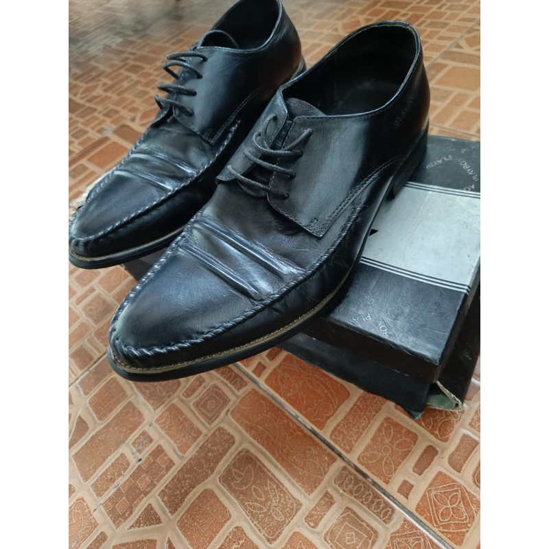 sepatu playboy pria