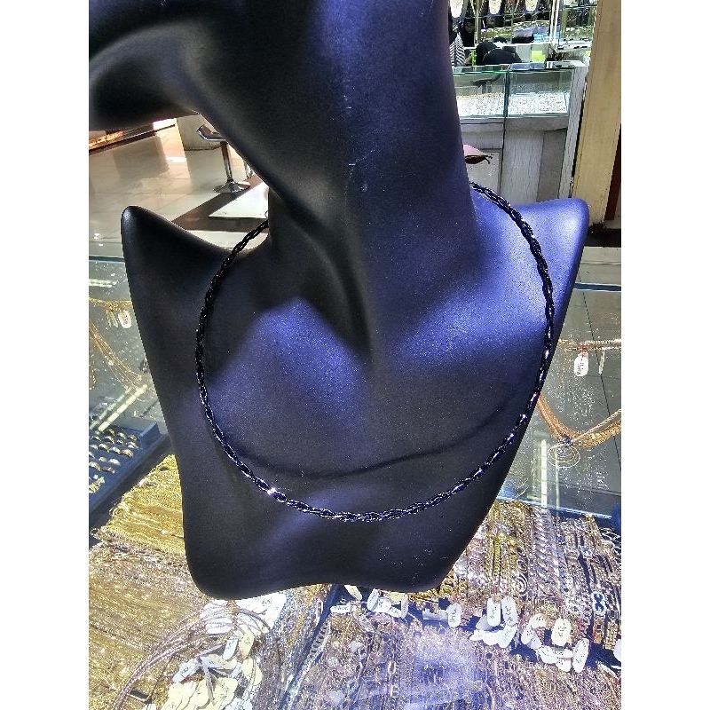 kalung black gold choker 750