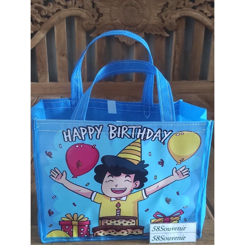 

cod ( BAHAN TEBAL ) Tas anak Tas ulang tahun anak tas souvenir Tas bingkisan ultah P25Cm T20Cm L13Cm A0011