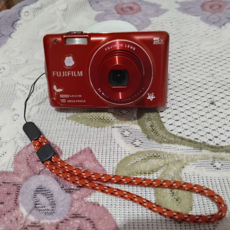 FUJIFILM FINEPIX JX650. Digicam Camera digital