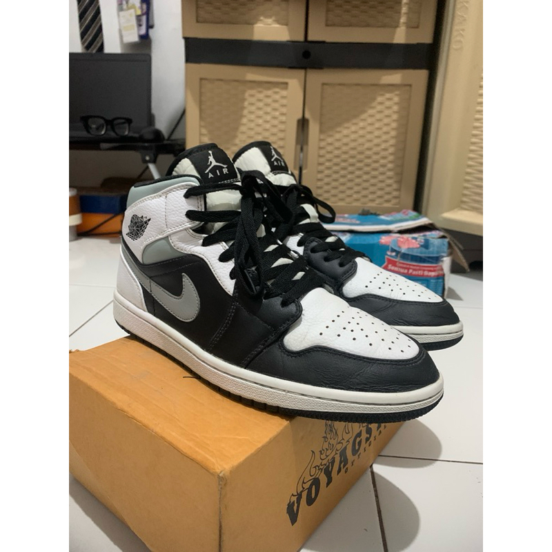 AIR JORDAN 1 WHITE SHADOW MID 44
