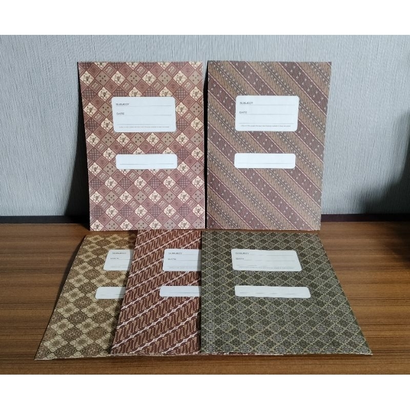 

Map Kertas Batik (per 1 pack) (motif acak)