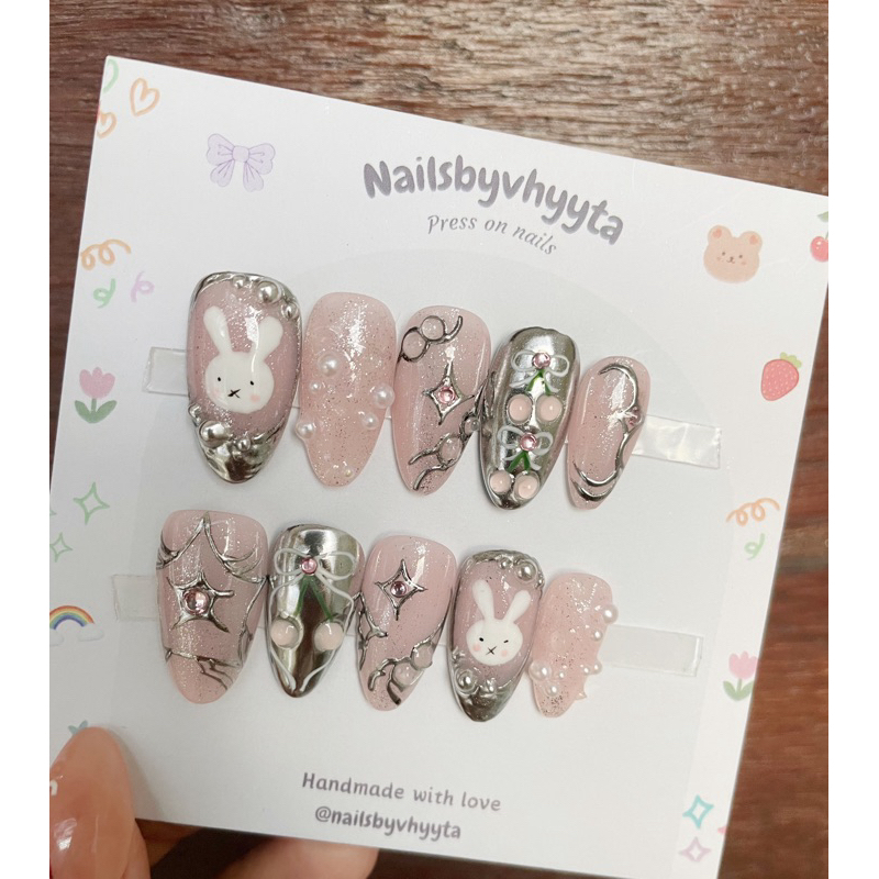 NAILSBYVHYYTA PRESS ON NAILS PINK CYBER MIFFY