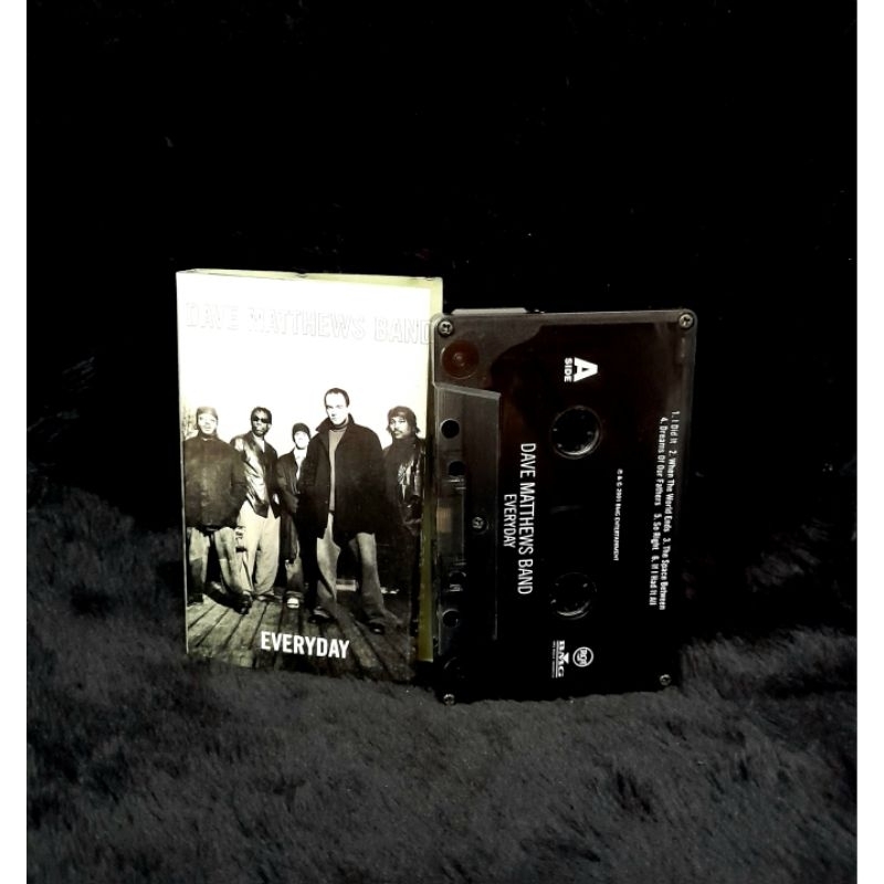Kaset Pita DAVE MATTHEWS BAND - Everyday