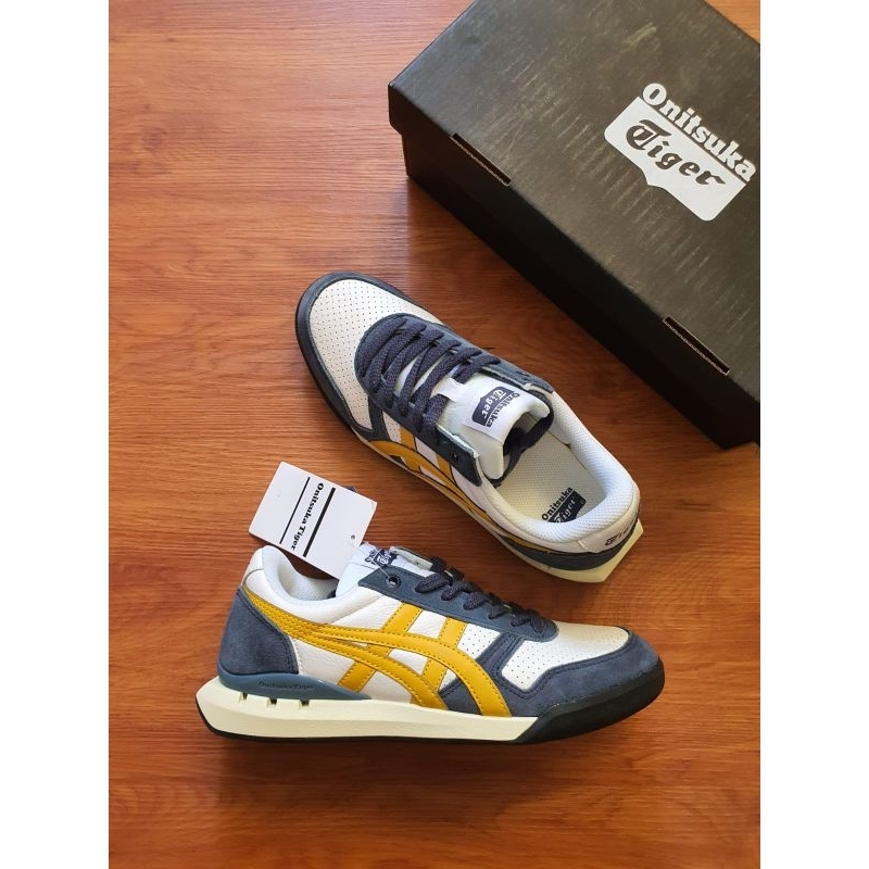 sepatu onitsuka tiger keren cowok/cewek