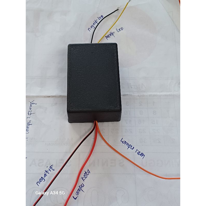 MODUL SPOILER 1 LAMPU 2 FUNGSI 12/24 VOLT