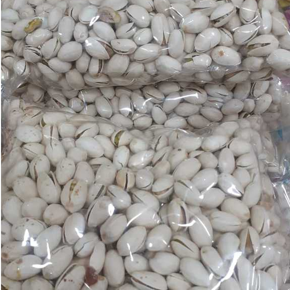 

kacang pistachio/kacang fustuk kemasan 1 kg