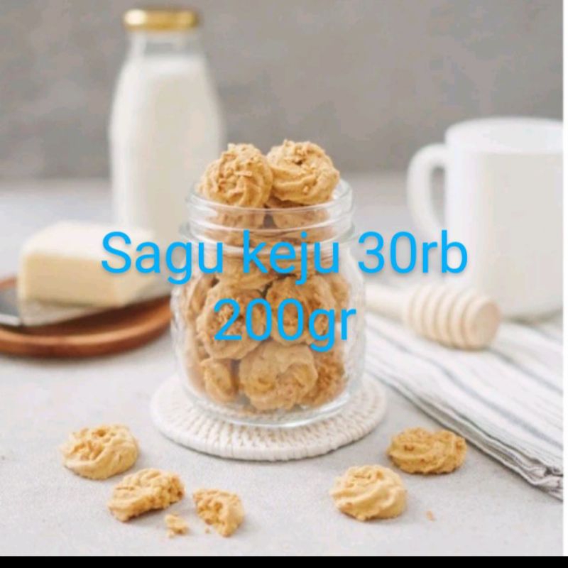 

kue sagu keju