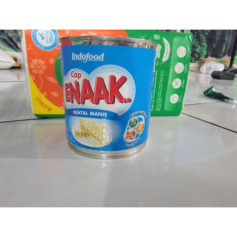 

Susu Kental Manis cap Enaak kaleng