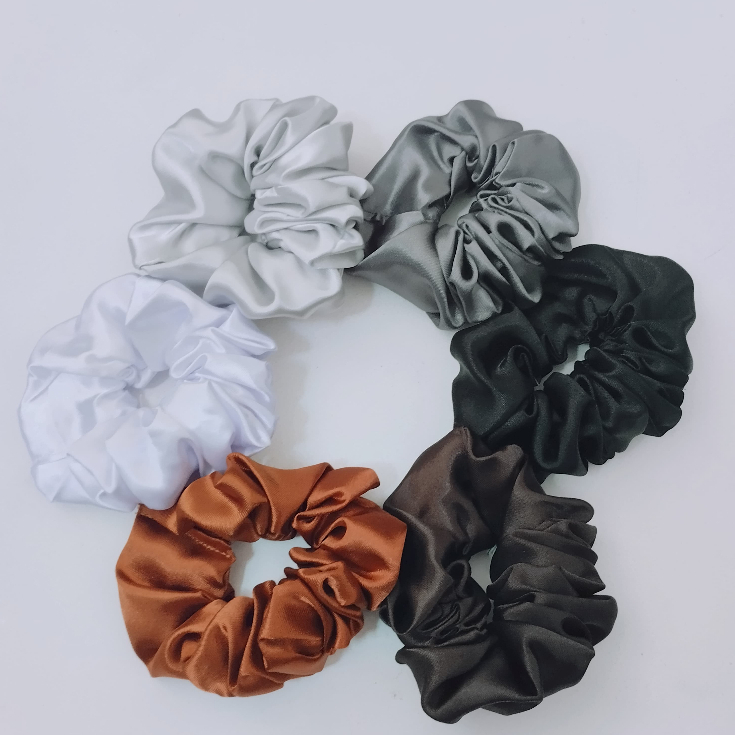 Ikat Rambut Scrunchie Satin Elastis Polos Kunciran Rambut Korea Aesthetic