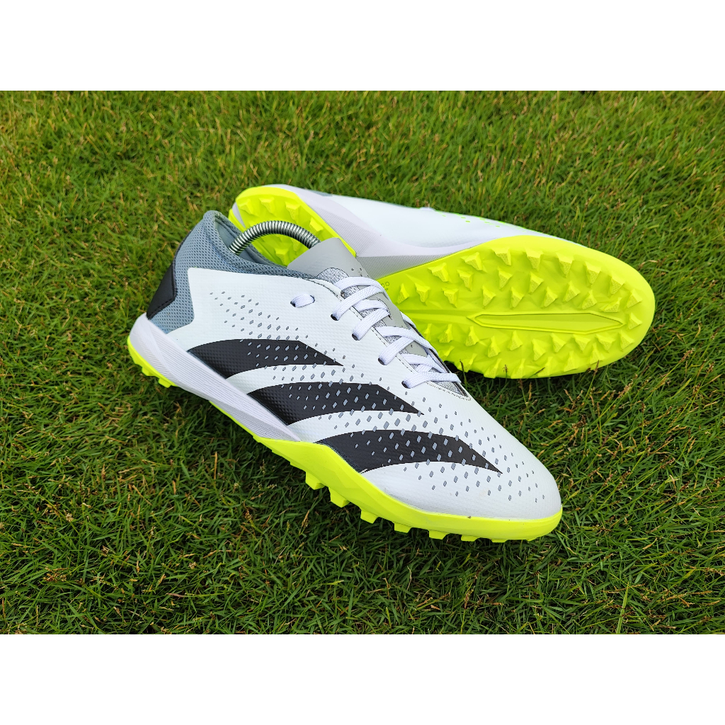 Sepatu Futsal Adidas Predator Accuracy.3 Low Turf - White Core Black Lucid Lemon
