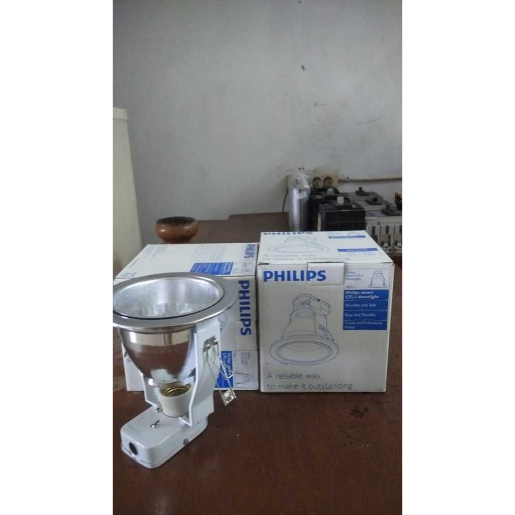 kap downlight fbs 111 kotak biru Merk Philips