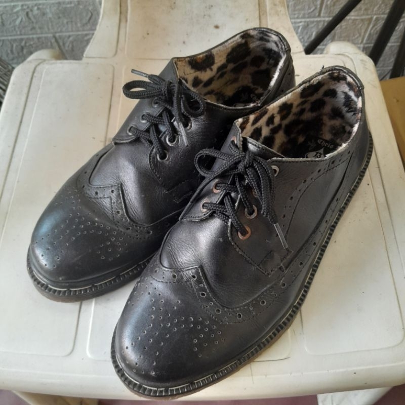 wingtip chris thirteen lokal brand used preloved size 43