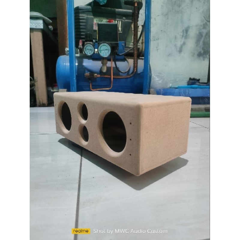 Box speaker 2,5 inch