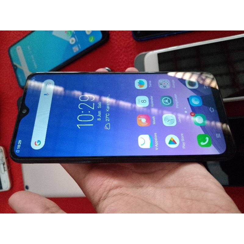 Vivo y91c ram 2/32 . hp+cas