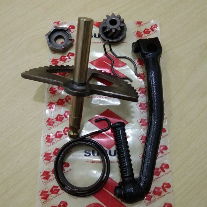 Selahan engkol as kick gigi pinion per kick Suzuki Spin 125 Skywave SkyDrive Hayate set lengkap