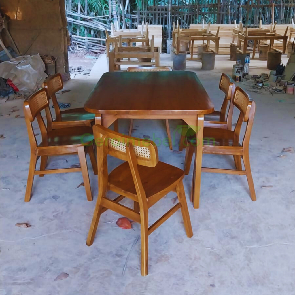 Set Meja Makan Minimalis 6 Kursi Rotan