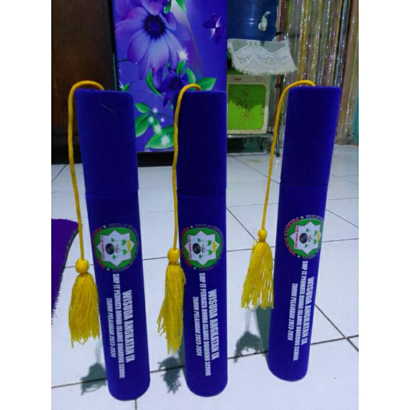 selongsong toga wisuda// tabung toga wisuda