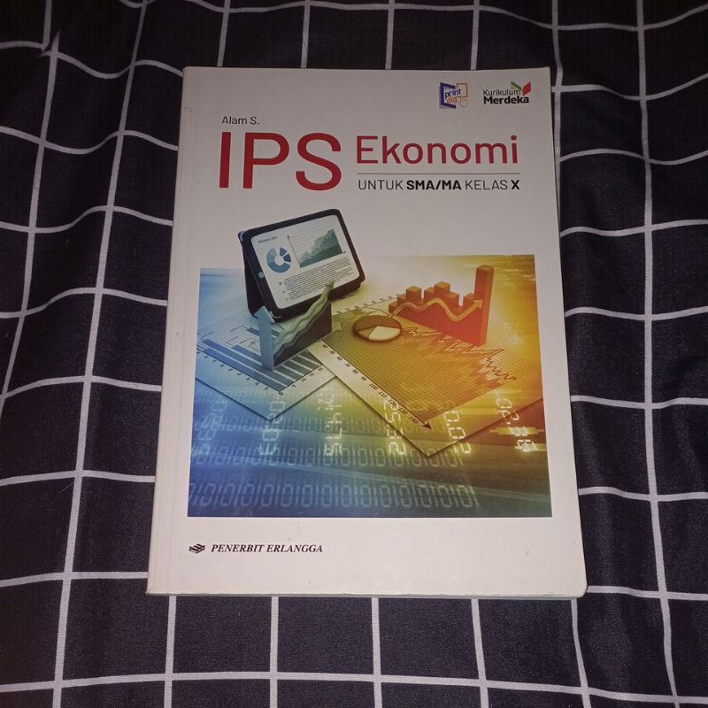 [BACA DESKRIPSI] Ready Preloved Buku Ekonomi SMA/MA Kelas 10