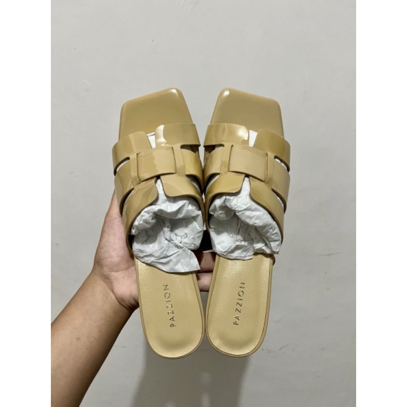 Sepatu Pazzion Heels