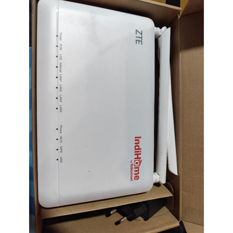 ZTE F670L BARU