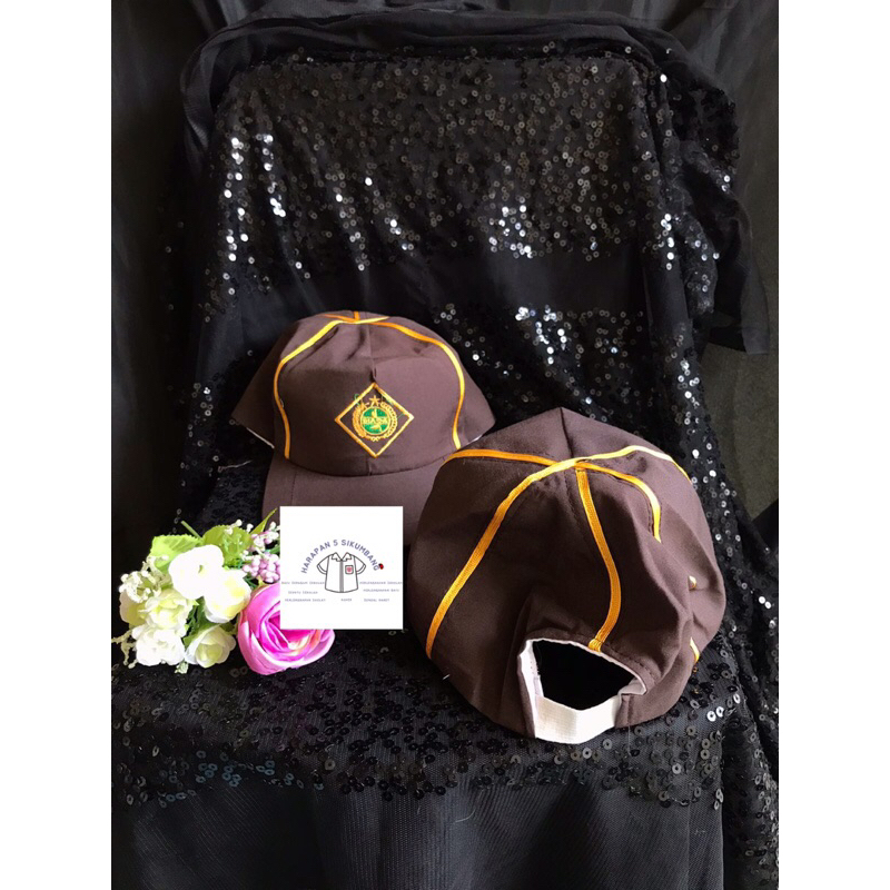 TOPI PRAMUKA SD ( PEREMPUAN / LAKI - LAKI )