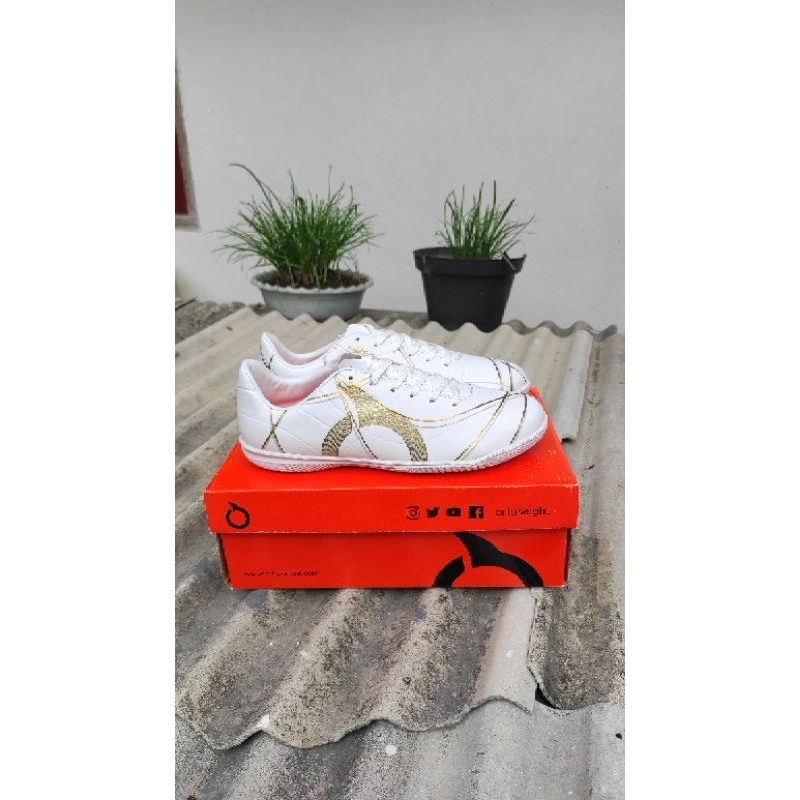 ORTUSEIGHT ZENITH IN