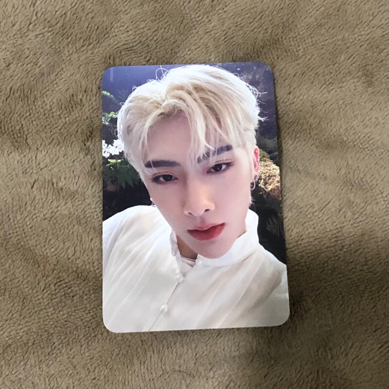 PC ( photocard ) Ricky Zerobaseone ( Zb1 ) official daegu pop up store mini | holder white ver