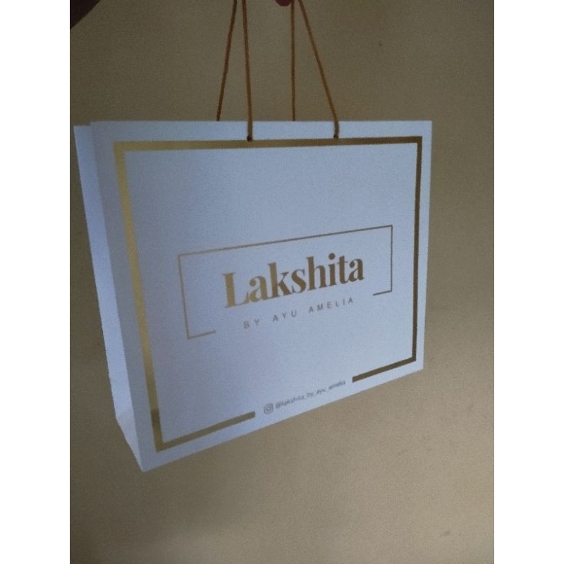 

PAPERBAG IVORY PUTIH CETAK SABLON / PAPERBAG / TAS KERTAS / PAPERBAG BAJU / PAPERBAG FASHION