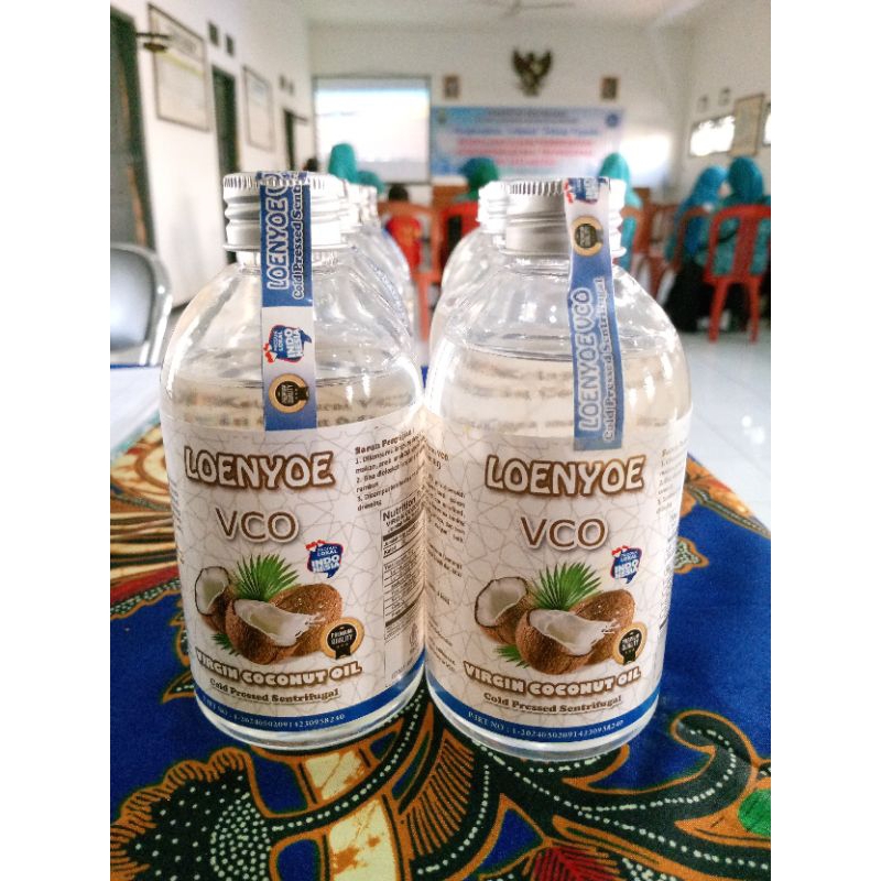 

Minyak Kelapa Murni VCO (Virgin Coconut Oil)