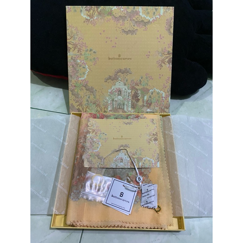 PL Button Scarves XL - Al Qasr Voile Square