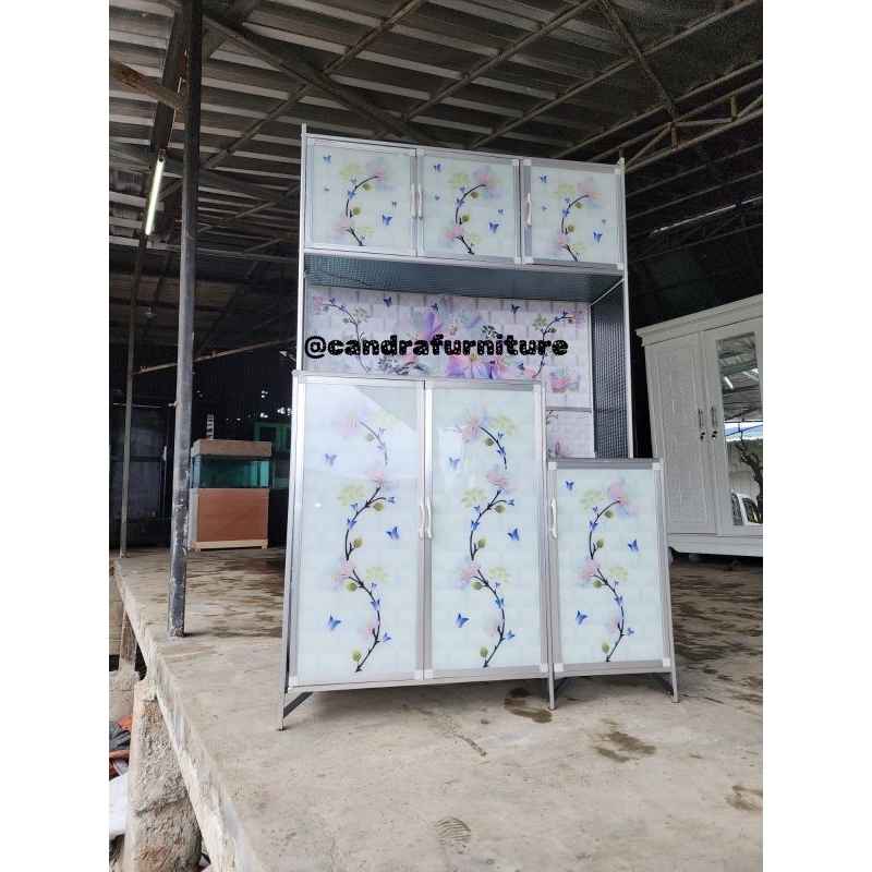 Lemari Piring Rak Piring 3 pintu Aluminium Kaca Full Karakter