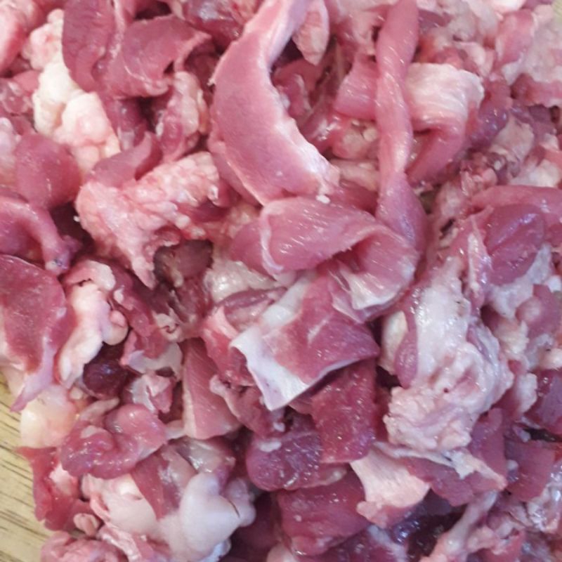 

daging tetelan,buat sop,giling bakso,gulai dan dll