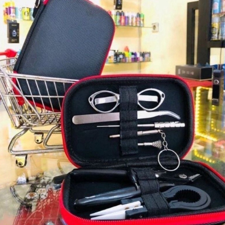 KODE G27E toolkit Black Smith dompet hitam garis merah
