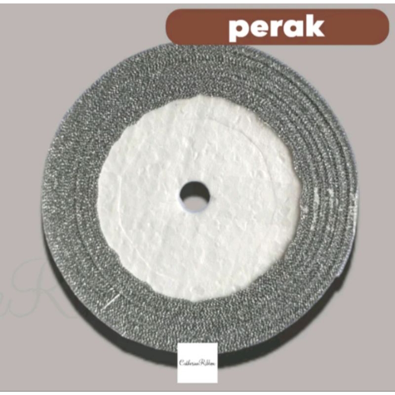 

Pita Emas perak 3/4 inchi (2 cm)
