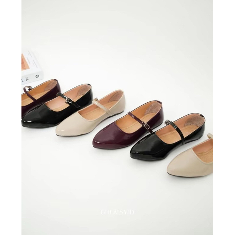 FLAT BALERINA SHOES GLOSSY