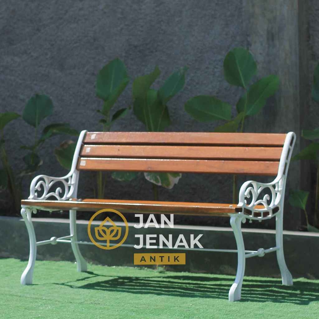 Kursi Taman Besi Minimalis model Lily