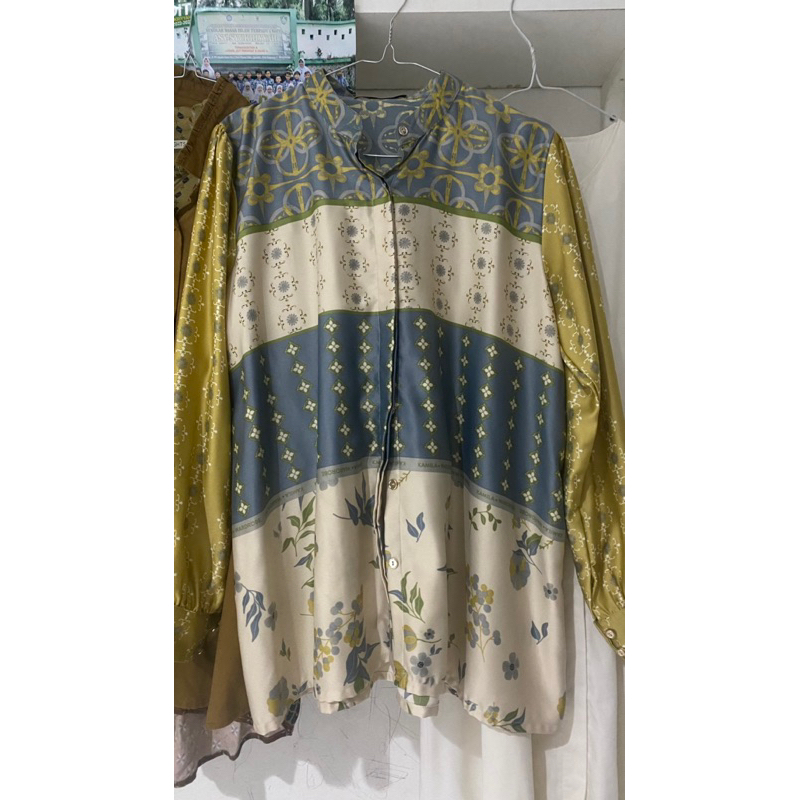 Kamila wardrobe blouse