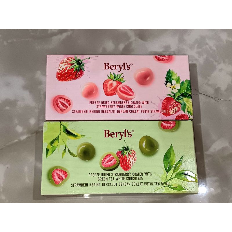 

Beryls frezze dried strawberry 80 gram Ready stock