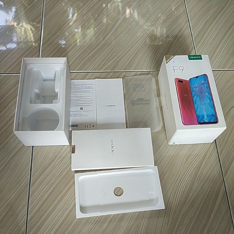 KARDUS KOTAK DUS BOX OPPO F9
