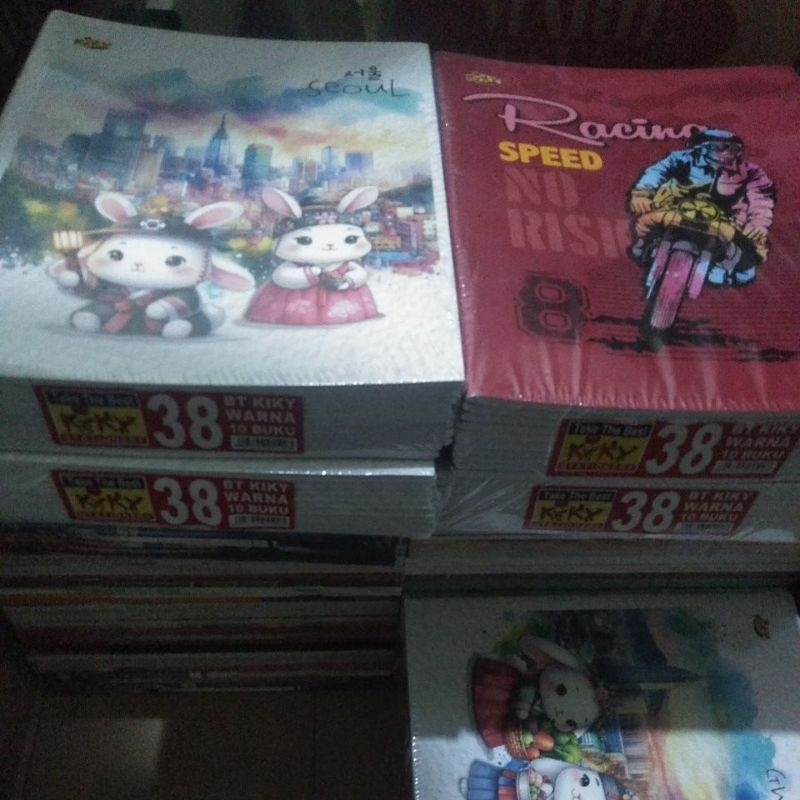 

Buku Tulis Kiky 38 Lembar Polos Warna Pack