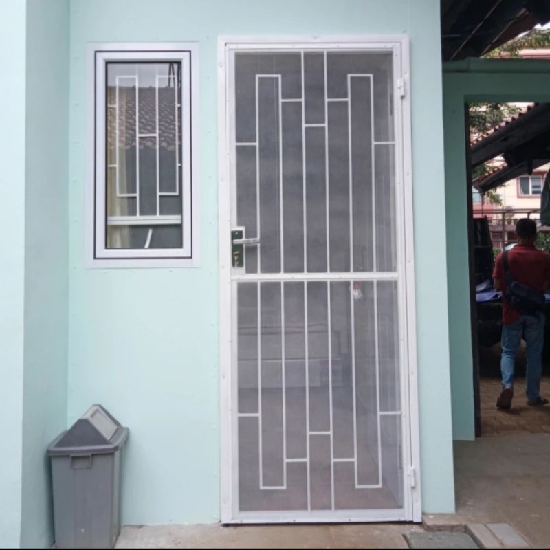 Pintu Teralis Kawat Nyamuk A06a