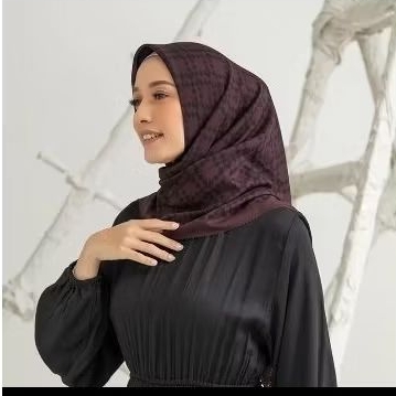 HAZEL SCARF by HEAVEN LIGHTS