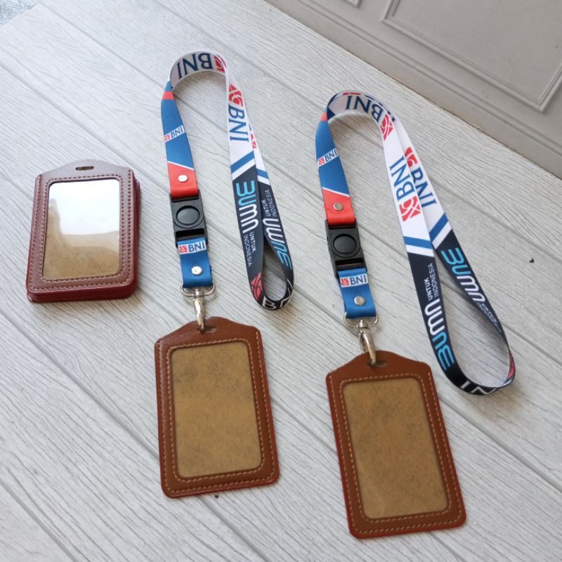 

Tali Id Card BNI BUMN Satu Set HOLDER | Tali Lanyard Bisa satuan
